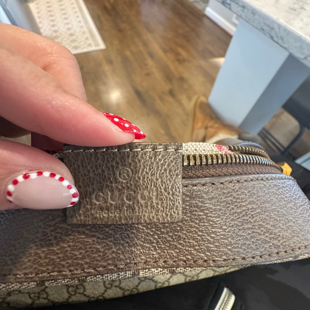 Authentic Gucci Neo Vintage GG Supreme Messenger Bag Camera Bag Crossbody Purse  - Picture 14 of 16